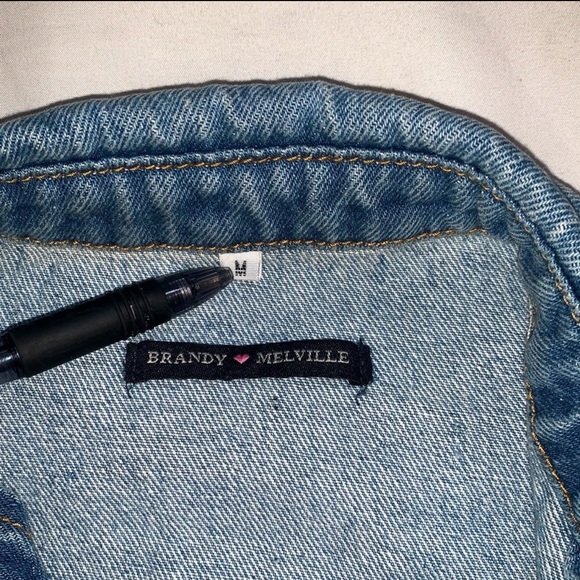 Brandy Melville Isabelle Jacket - Picture 2 of 4